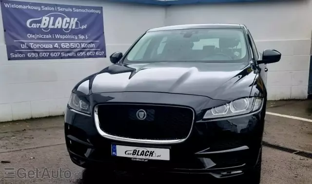 JAGUAR F-Pace 