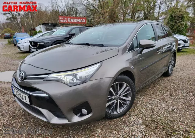 TOYOTA Avensis Touring Sports 1.8 Executive