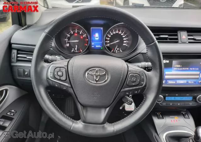 TOYOTA Avensis Touring Sports 1.8 Executive