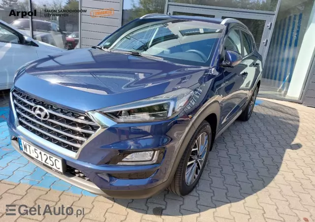 HYUNDAI Tucson 