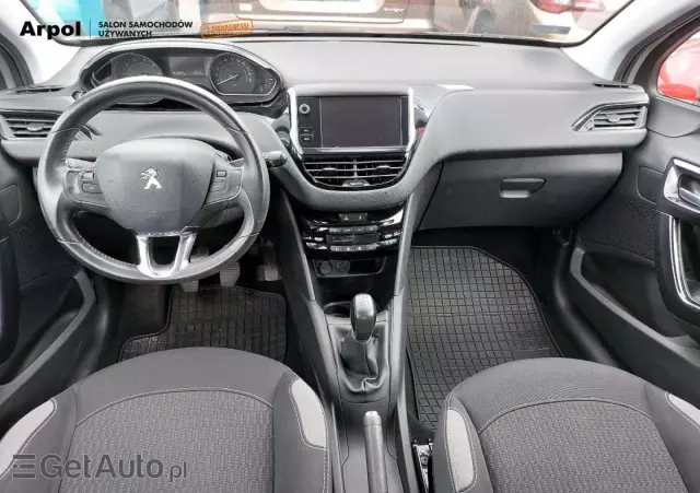 PEUGEOT 208 1.2 PureTech Active