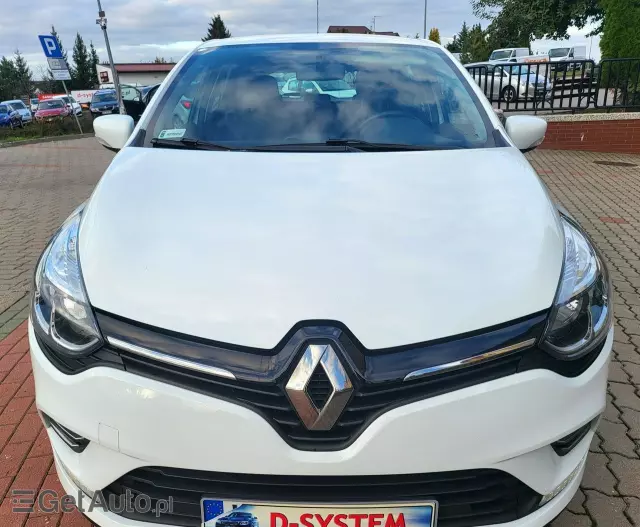 RENAULT Clio 1.0 TCe Zen