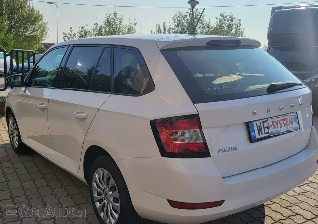 SKODA Fabia 1.0 TSI Ambition