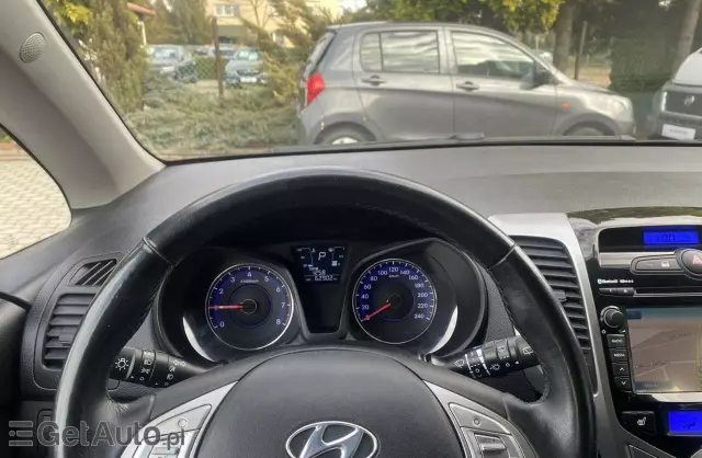 HYUNDAI Ix20 