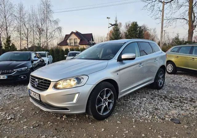 VOLVO XC 60 D3 Drive-E Ocean Race