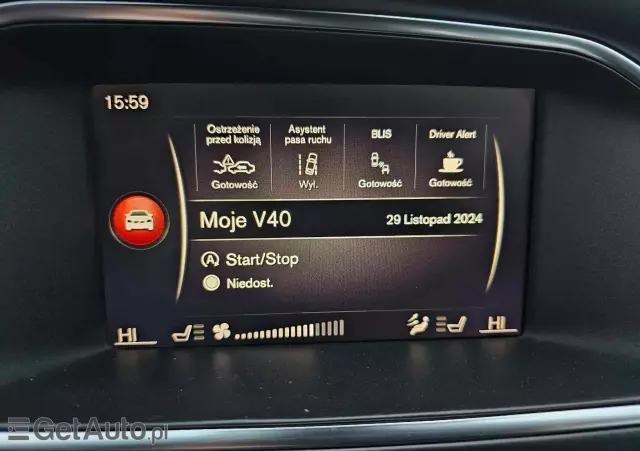 VOLVO V40 