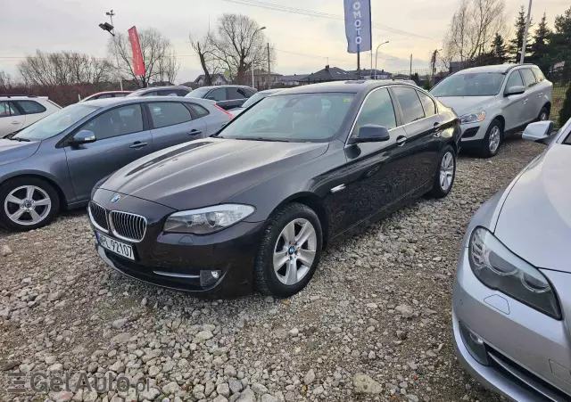 BMW Seria 5 520d Touring Blue Performance