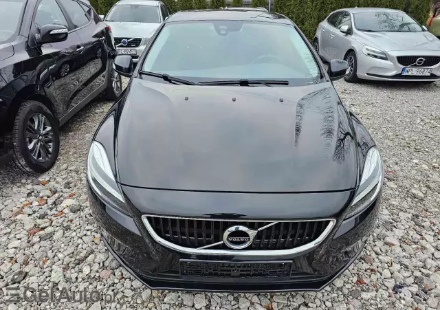 VOLVO V40 D2 Drive-E Dynamic Edition