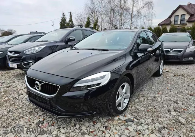 VOLVO V40 D2 Drive-E Dynamic Edition