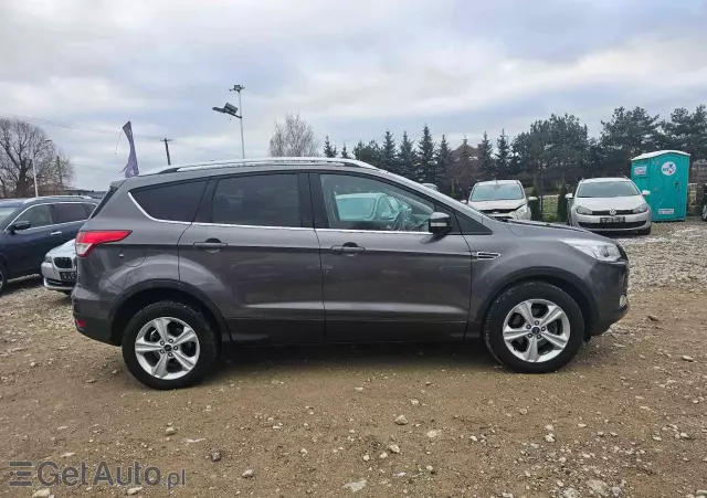 FORD Kuga 1.6 EcoBoost 2x4 Individual