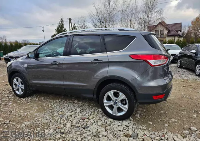 FORD Kuga 1.6 EcoBoost 2x4 Individual