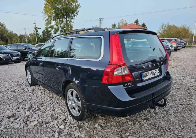 VOLVO V70 D3 Momentum