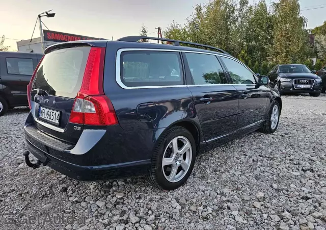 VOLVO V70 D3 Momentum