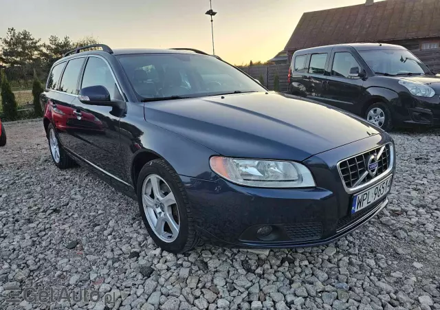 VOLVO V70 D3 Momentum