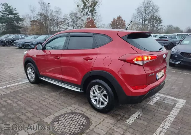 HYUNDAI Tucson 