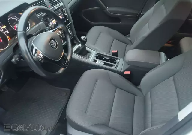 VOLKSWAGEN Golf VII 1.0 TSI BMT Comfortline