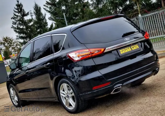 FORD S-Max 2.0 EcoBoost Titanium