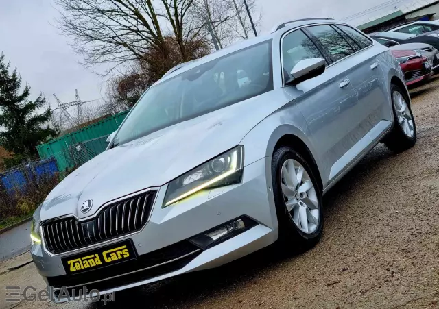 SKODA Superb 2.0 TDI DSG Style