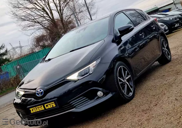 TOYOTA Auris 1.8 VVT-i Hybrid Automatik Design Edition