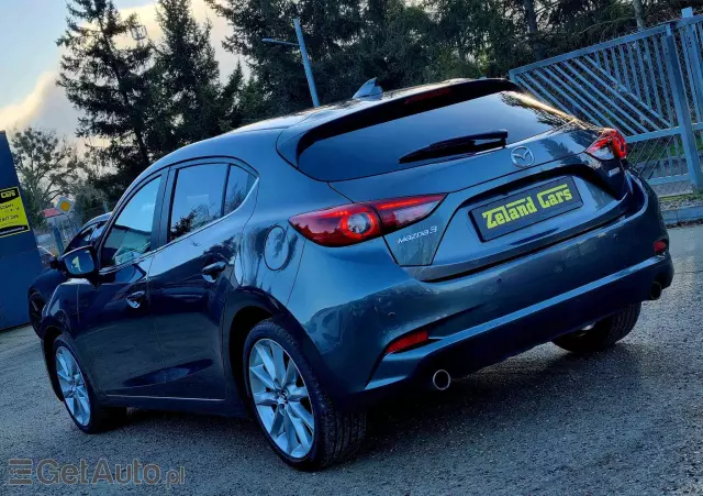 MAZDA 3 2.0 Skypassion