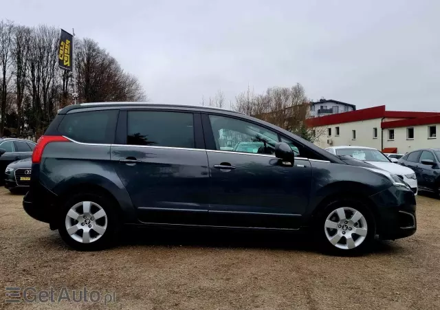 PEUGEOT 5008 1.6 BlueHDi Active 7os