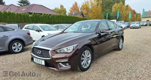 INFINITI Q50 