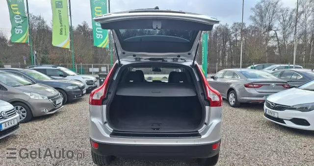 VOLVO XC 60 D5 AWD Kinetic