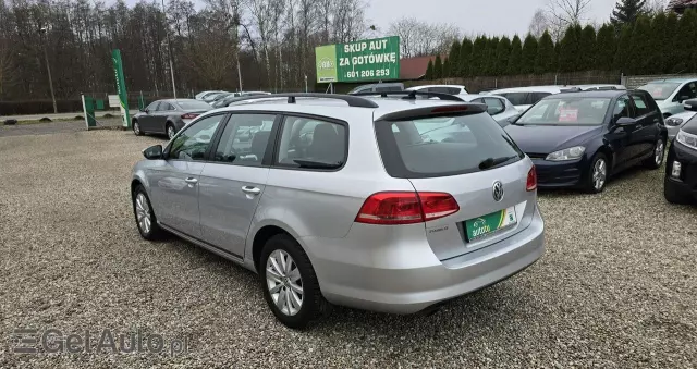 VOLKSWAGEN Passat 1.4 TSI BMT Trendline