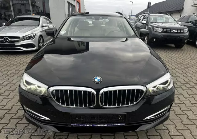 BMW Seria 5 530d Touring Luxury Line