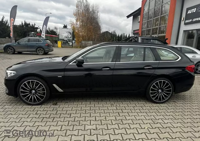 BMW Seria 5 530d Touring Luxury Line