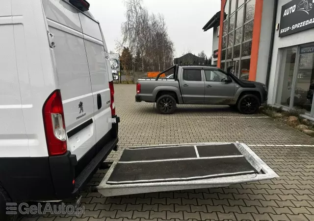 PEUGEOT Boxer 