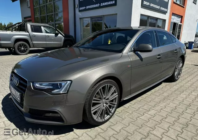 AUDI A5 