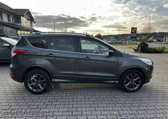 FORD Kuga 2.0 TDCi 4x4 Titanium