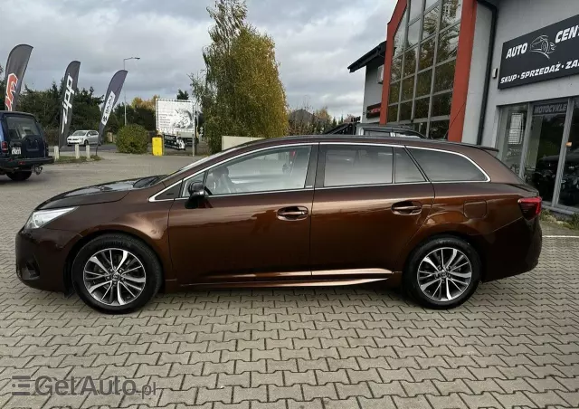 TOYOTA Avensis 2.0 D-4D Premium