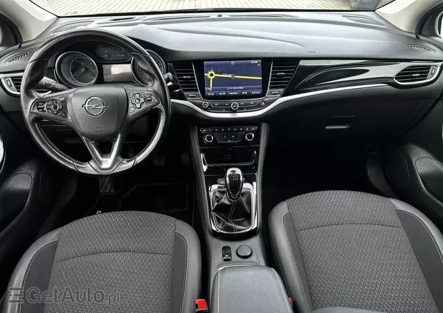 OPEL Astra IV 1.6 CDTI Cosmo