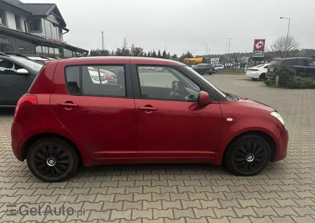 SUZUKI Swift 1.3 Comfort+