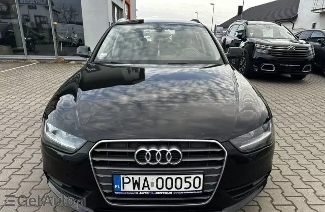 AUDI A4 