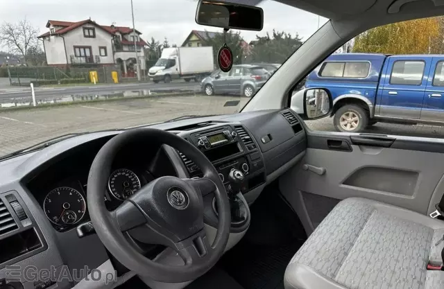 VOLKSWAGEN Transporter 