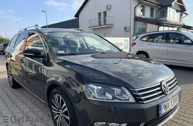 VOLKSWAGEN Passat 