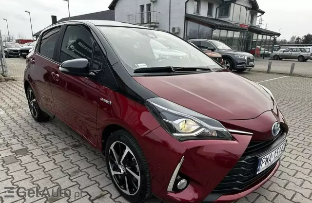 TOYOTA Yaris 1.5 (110 KM) Ethanol CVT