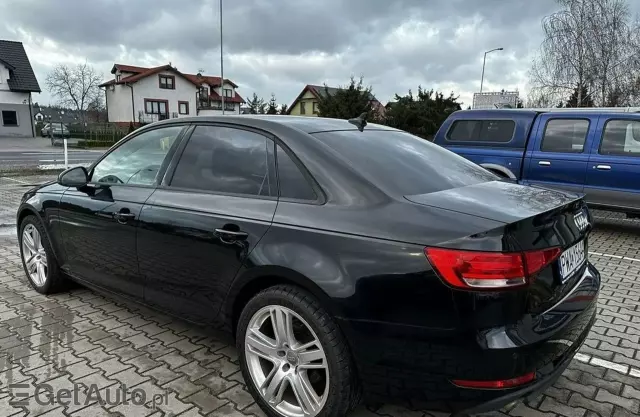 AUDI A4 