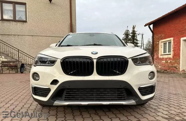 BMW X1 25i (231 KM) xDrive Steptronic