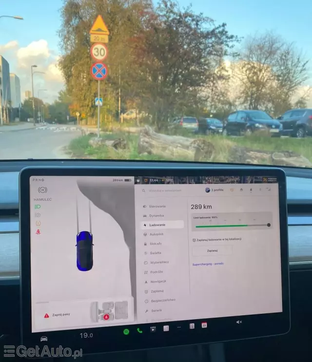 TESLA Model 3 Long Range 82 kWh (441 KM) AWD