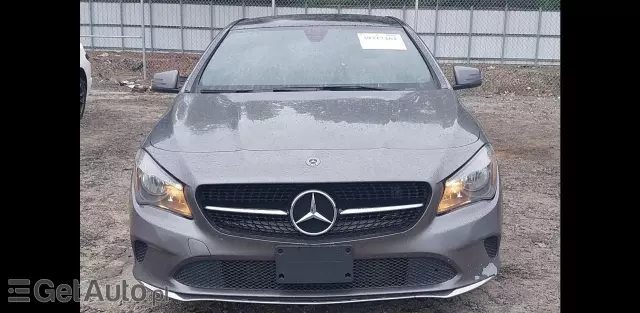 MERCEDES-BENZ CLA CLA 250 (211 KM)