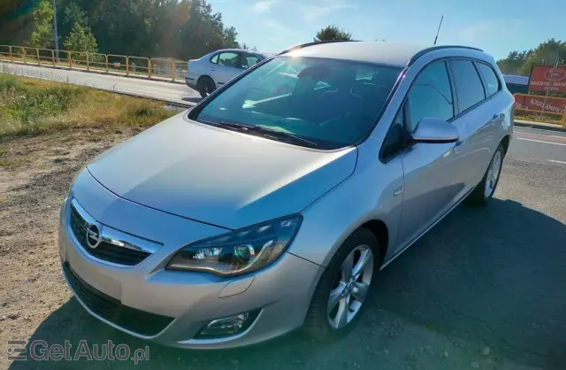 OPEL Astra 1.4 Turbo (140 KM)