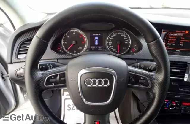 AUDI A4 2.0 TDI (143 KM) Multitronic