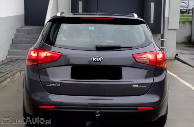 KIA Ceed 1.6 16V GDi (135 KM)