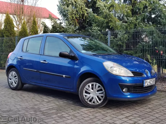 RENAULT Clio Dynamique 110