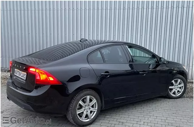 VOLVO S60 2.0 D3 (136 KM) Automatic