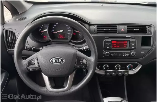 KIA Rio 1.1 12V (75 KM)